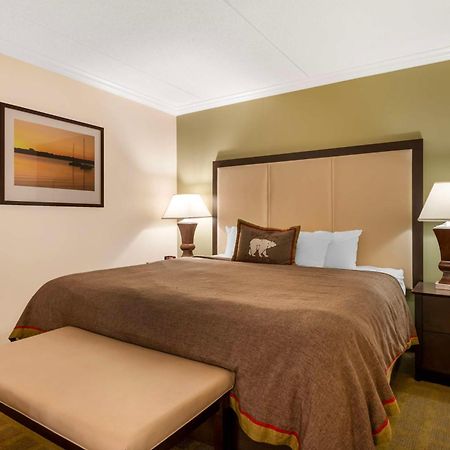 Best Western Plus White Bear Country Inn White Bear Lake Exterior photo