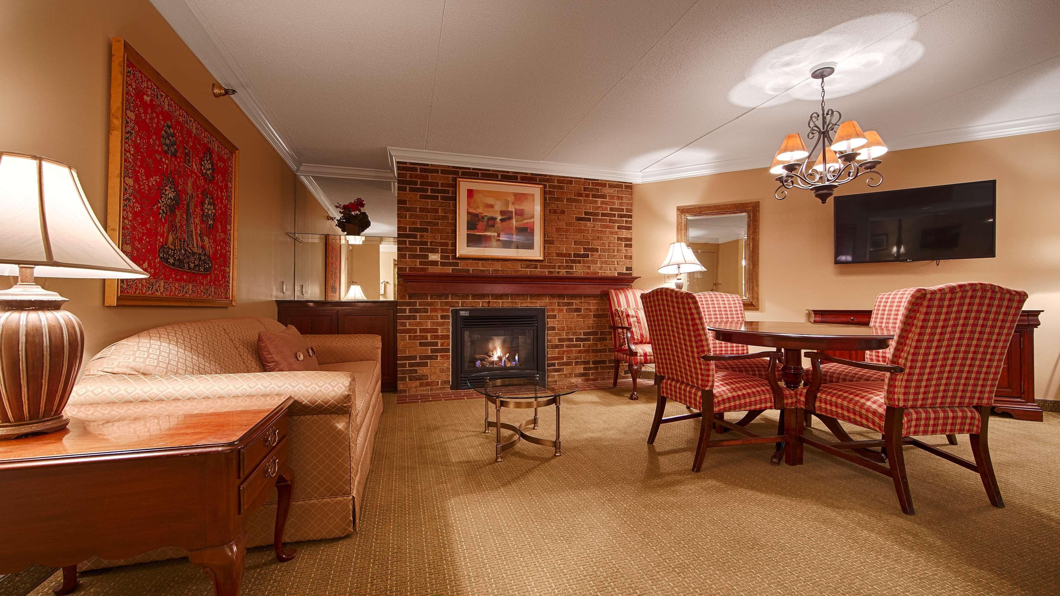 Best Western Plus White Bear Country Inn White Bear Lake Exterior photo