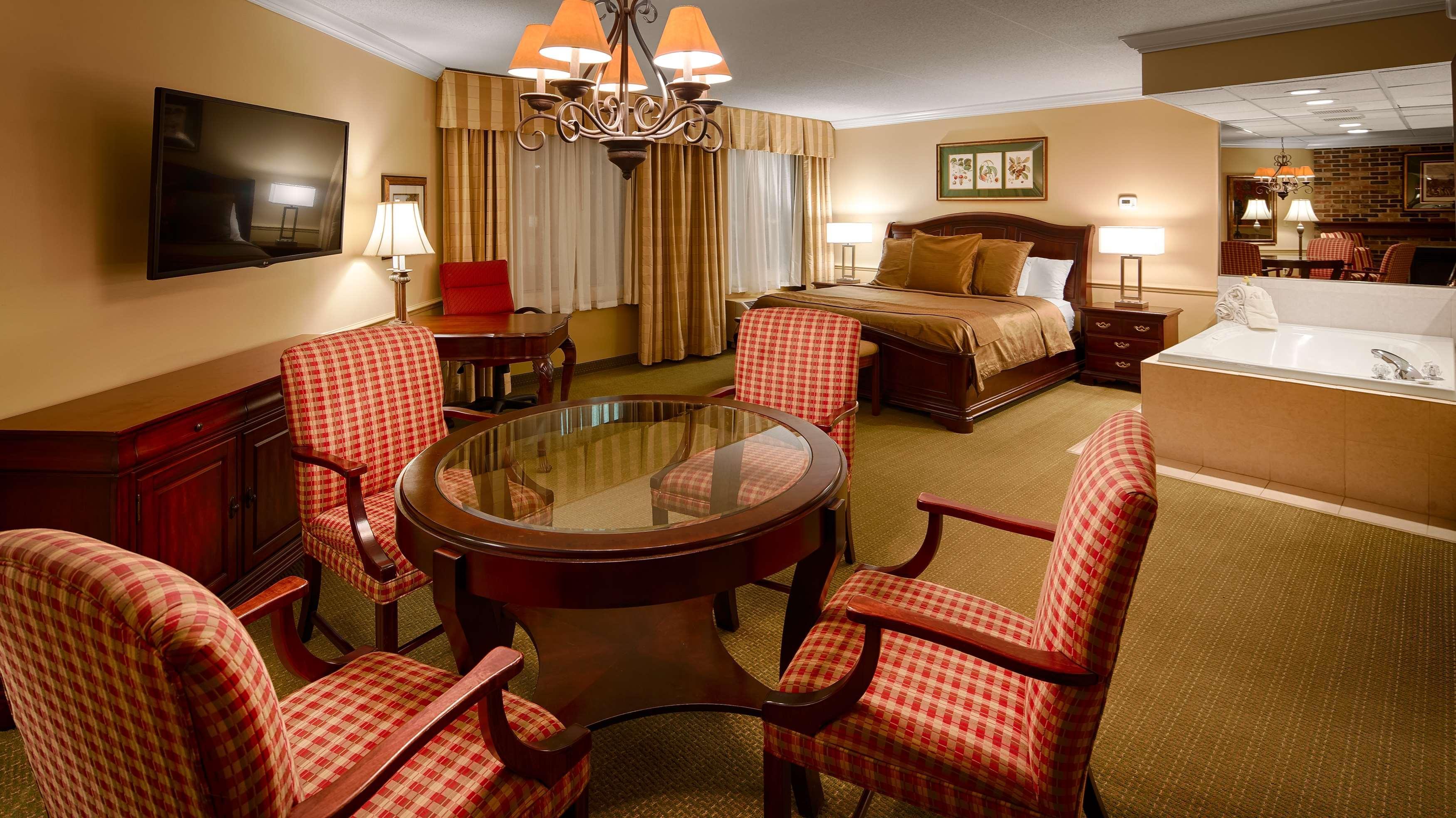 Best Western Plus White Bear Country Inn White Bear Lake Exterior photo