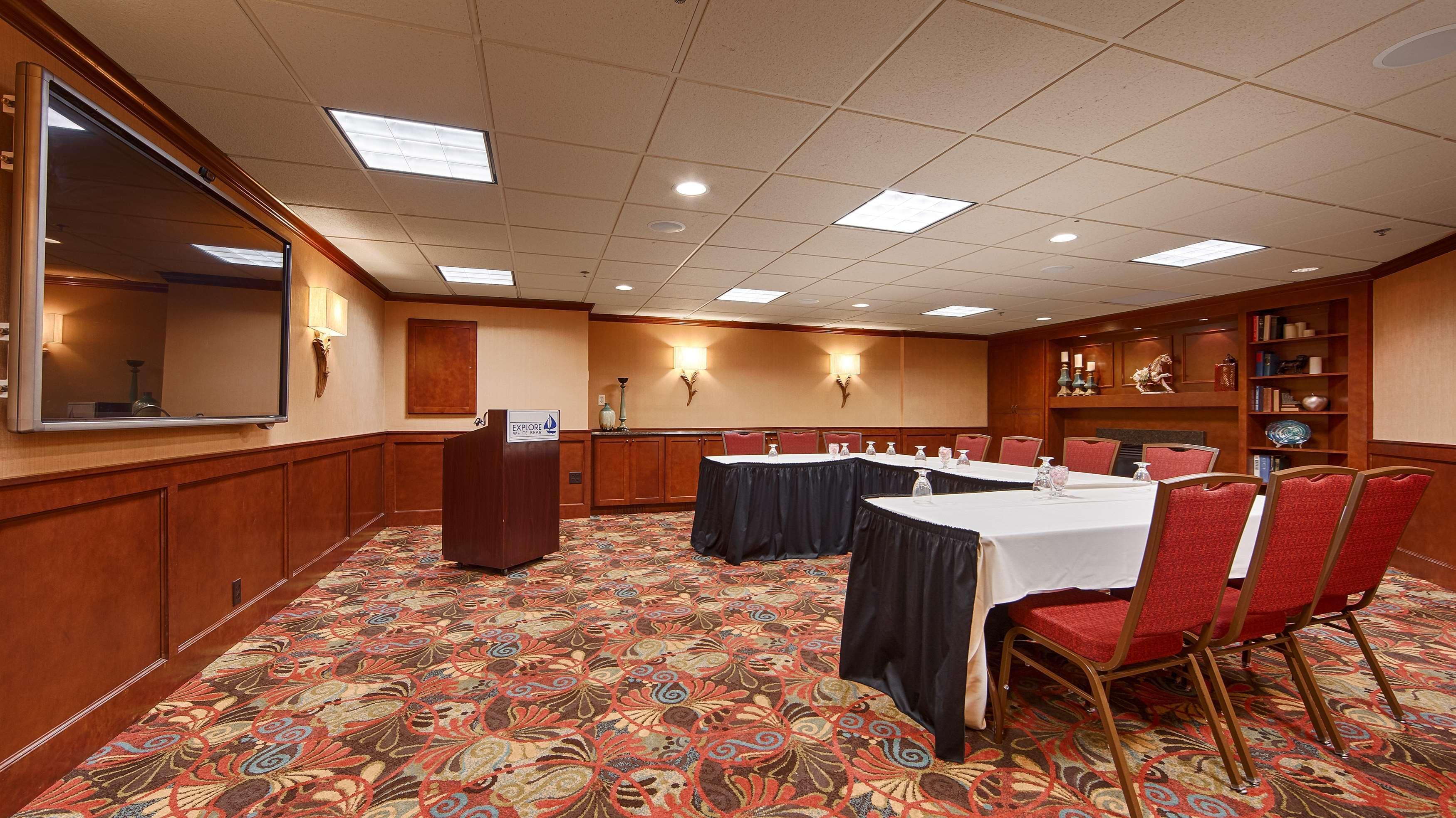 Best Western Plus White Bear Country Inn White Bear Lake Exterior photo
