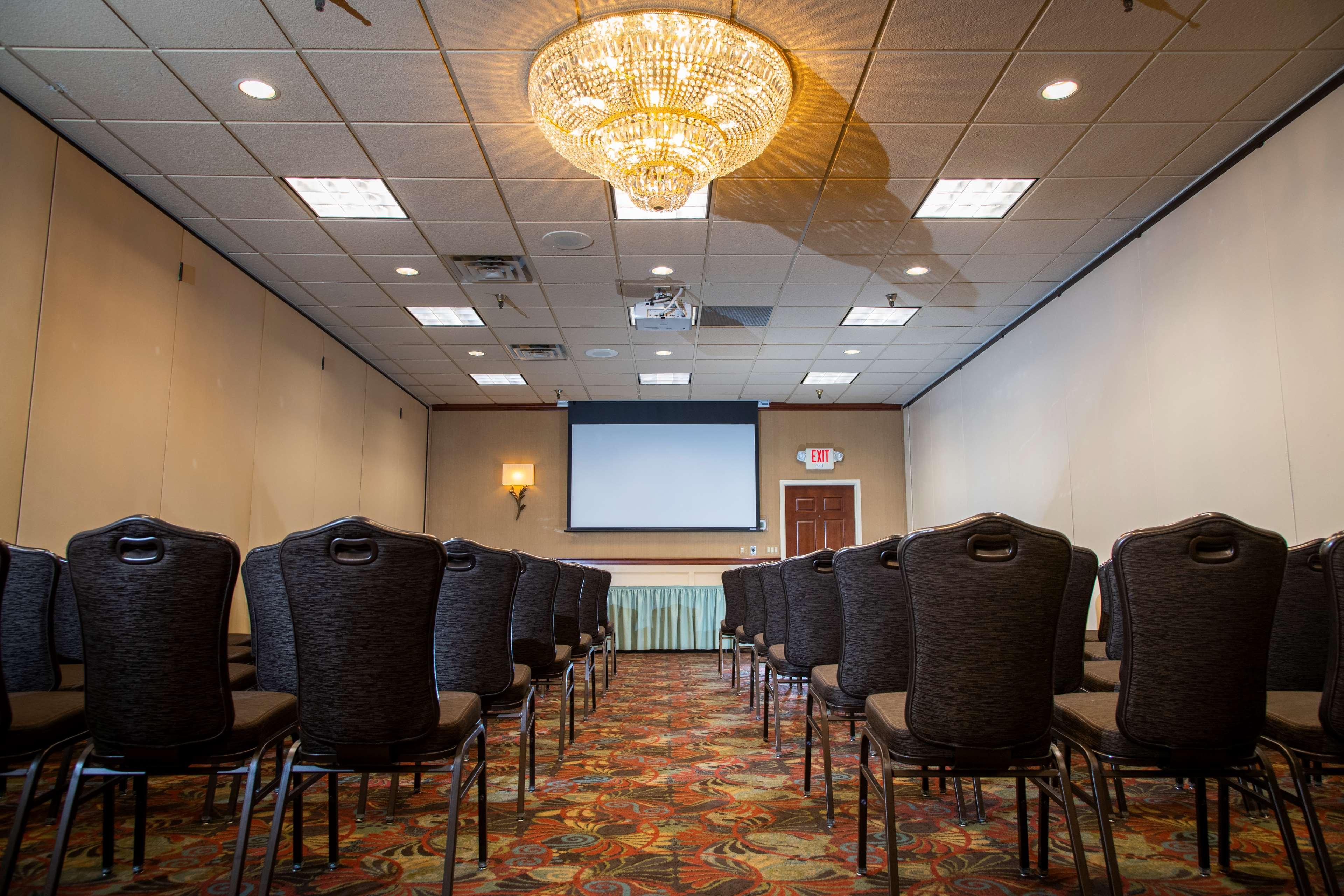 Best Western Plus White Bear Country Inn White Bear Lake Exterior photo